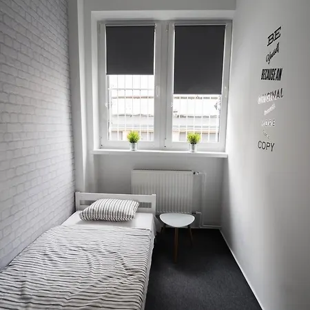 Hostel Sawa *