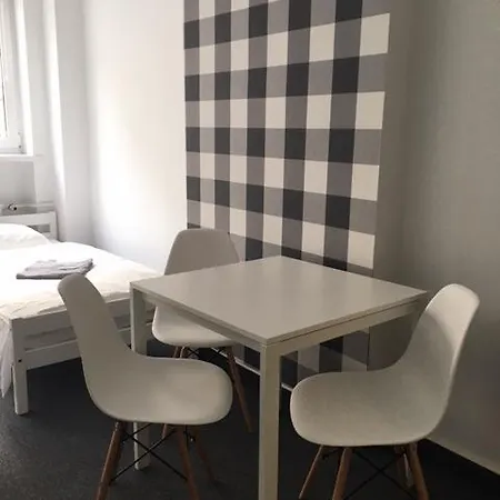 Sawa بيت شباب وارسو